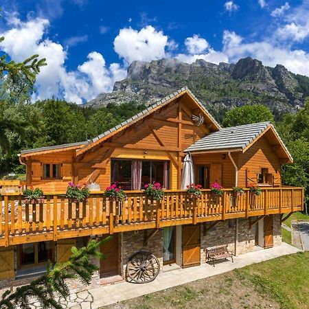 Gite&Spa Le Montagnard Saint-Jean-Saint-Nicolas Екстериор снимка