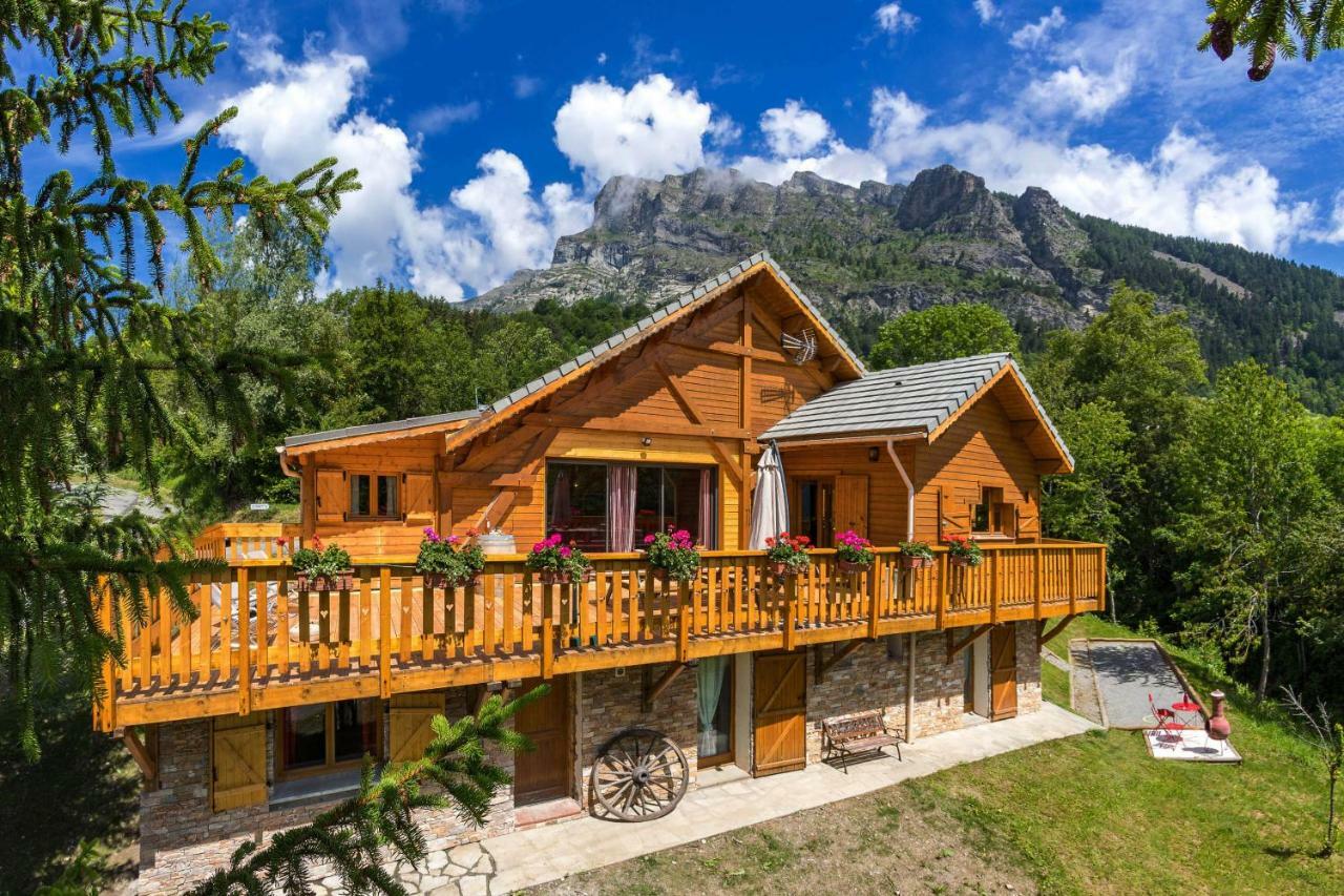 Gite&Spa Le Montagnard Saint-Jean-Saint-Nicolas Екстериор снимка