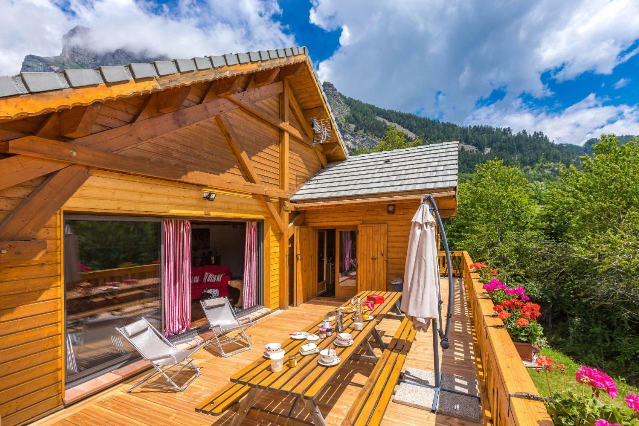 Gite&Spa Le Montagnard Saint-Jean-Saint-Nicolas Екстериор снимка